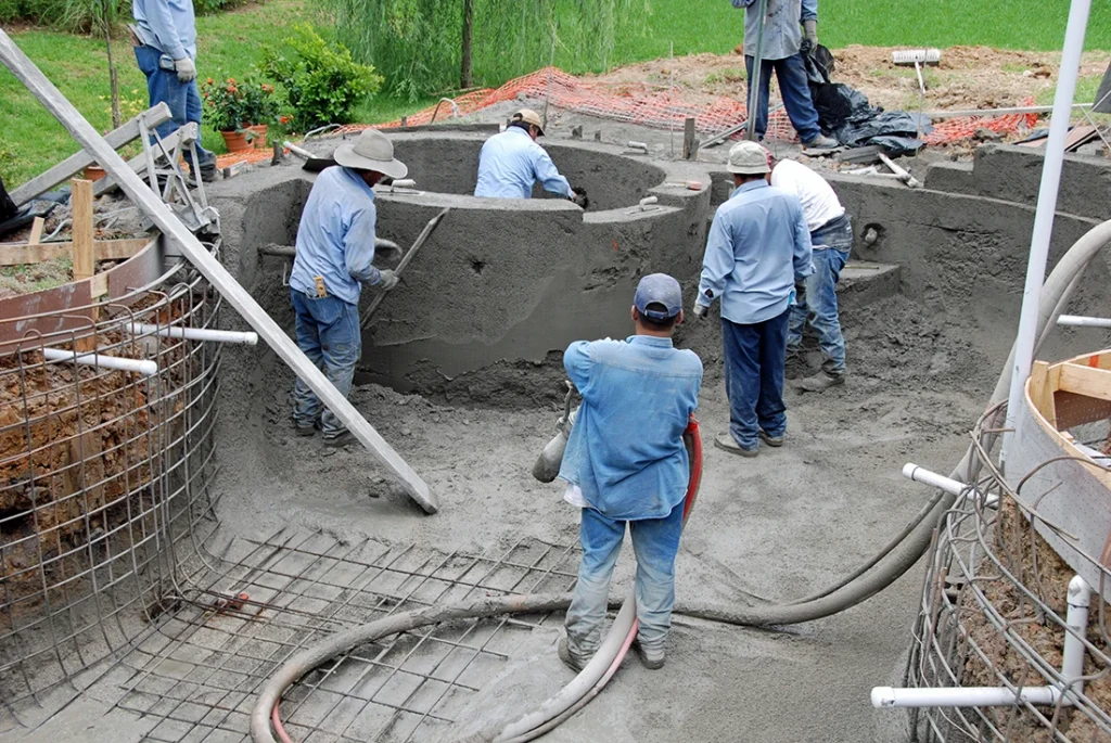 How long to build a pool in South Florida