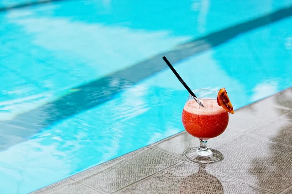 Custom pool cost South Florida 2026