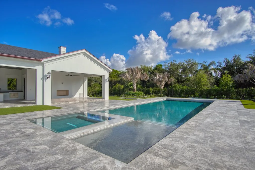 Pool, spa and covered loggia, custom pool builder in Jupiter, FL