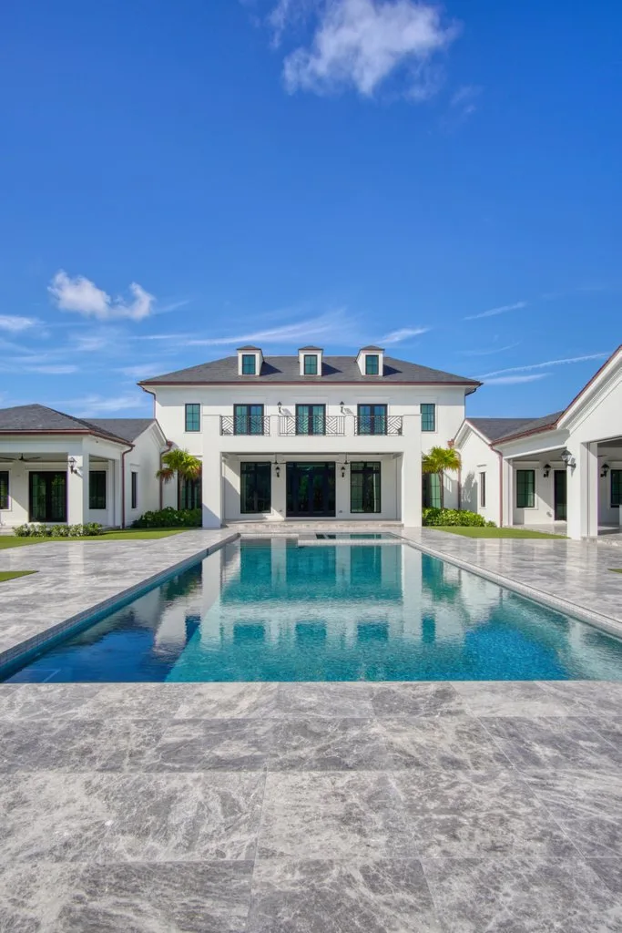 Completed pool and estate in Jupiter, custom pool builder in Jupiter, FL